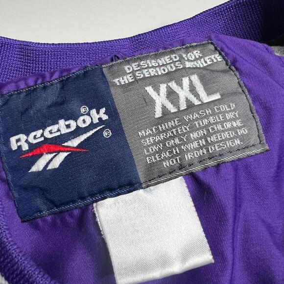 Vintage Reebok Purple Pullover Windbreaker Jacket Men’s XXL – V-Neck Lined Nylon - Picture 5 of 7